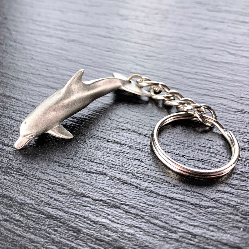 Dolphin Keychain for Women and Men- Dolphin Gifts for Women, Dolphin Key Ring, Gifts for Dolphin Lovers, Sea Life Key Chain