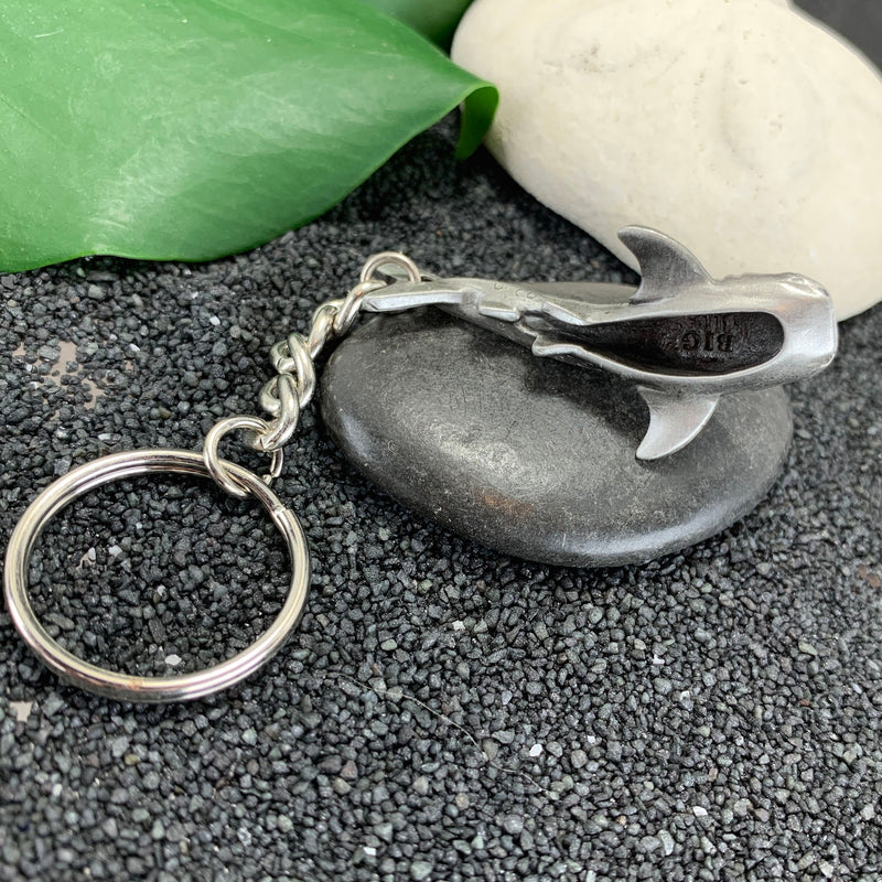 Whale Shark Keychain for Men and Women- Whale Shark Keychain Charm, Gifts for Shark Lovers,  Realistic Shark Key Ring Shark Key Fob