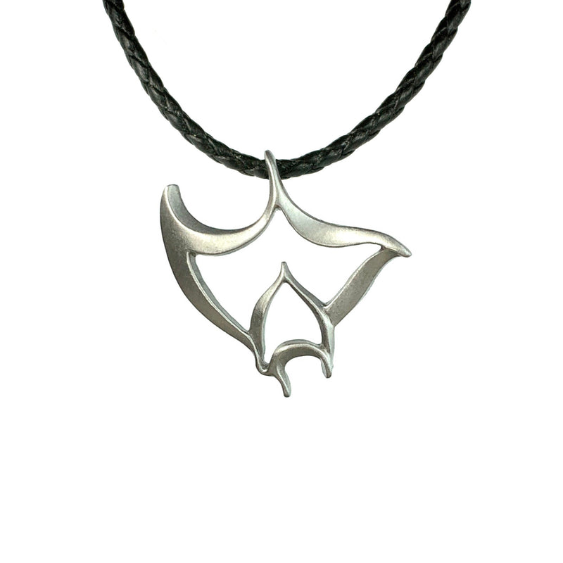Manta Ray Necklace Pewter Pendant- Manta Ray Gift for Women and Men, Stingray Necklace, Gifts for Divers, Sea Life Jewelry for Divers, Stingray Charm
